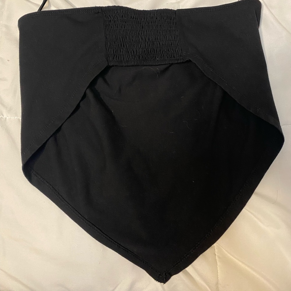 Black Strapless Bandana Top, size M. - Picture 2 of 3